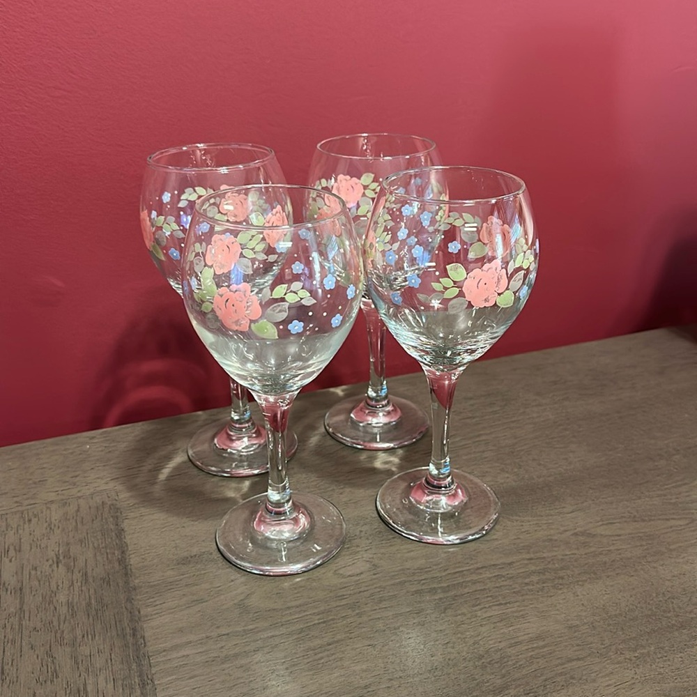 4 Pfaltzgraff tea rose wine glasses